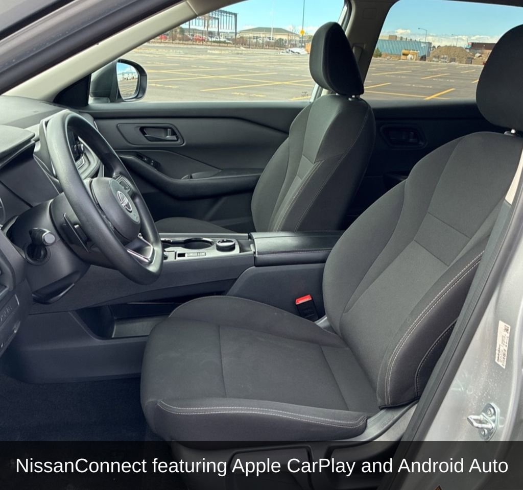 Used 2024 Nissan Rogue S image 11