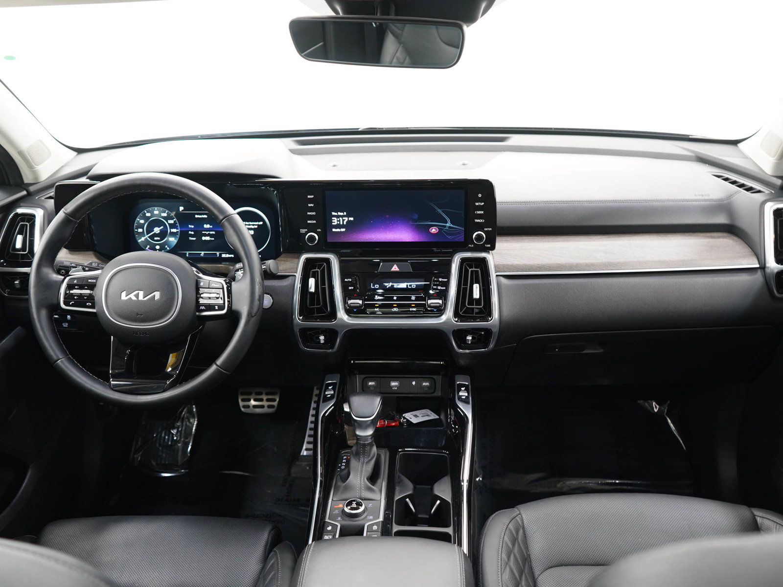 Used 2023 Kia Sorento SX Prestige AWD/4WD image 14