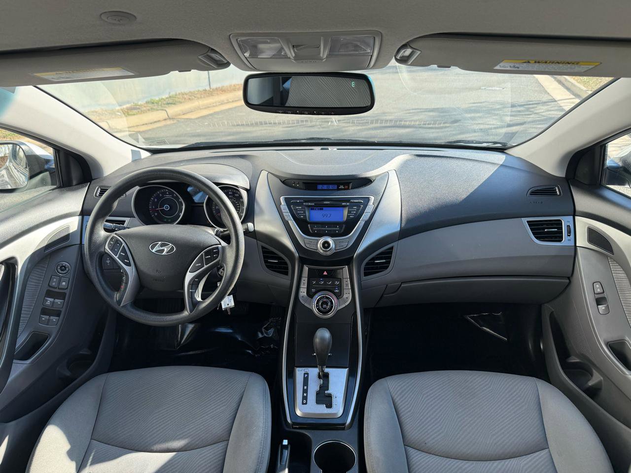 Used 2013 Hyundai Elantra GLS w/ Preferred Pkg image 5