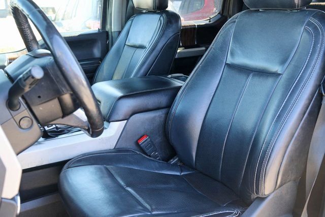 Used 2019 Ford F150 Lariat w/ Equipment Group 502A Luxury image 13