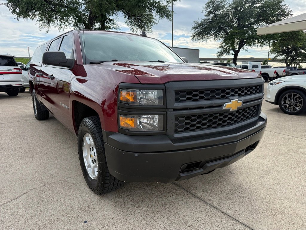 Used 2015 Chevrolet Silverado 1500 W/T w/ Trailering Package AWD/4WD image 1