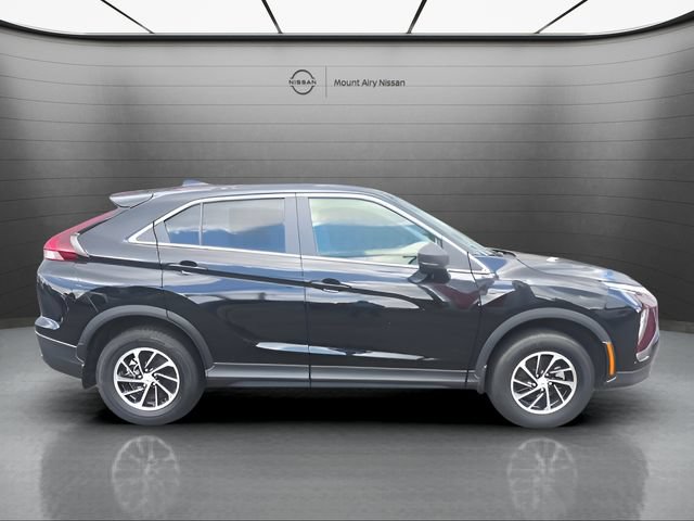 Used 2023 Mitsubishi Eclipse Cross ES AWD/4WD image 3