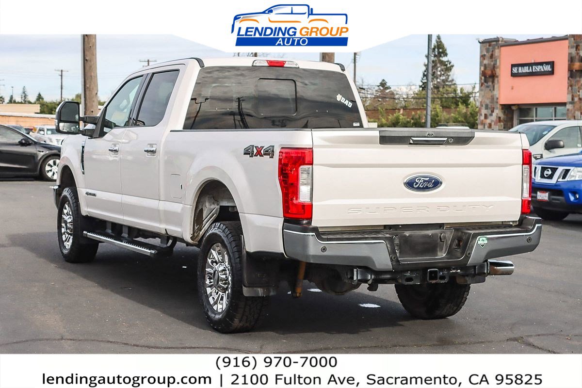 Used 2017 Ford F250 Lariat w/ Chrome Package image 2