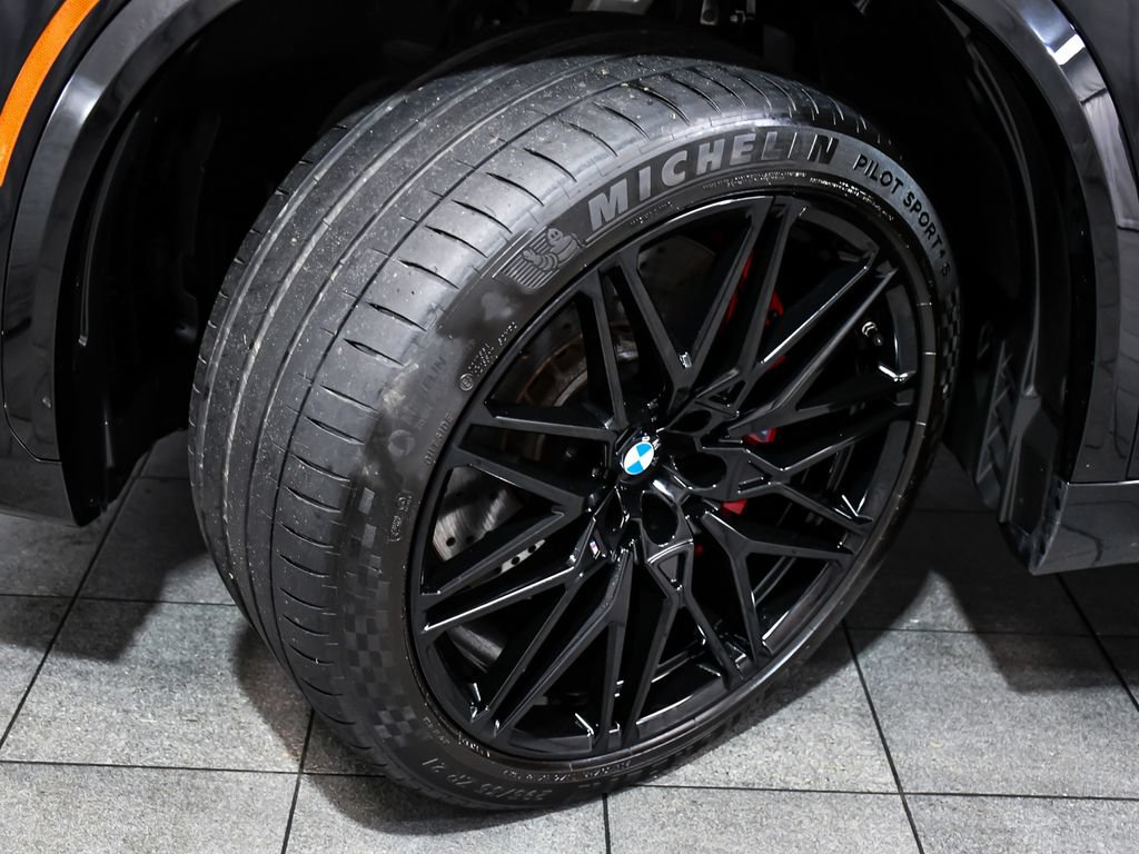 Used 2024 BMW X5 M Competition w/ Premium Package AWD/4WD image 7