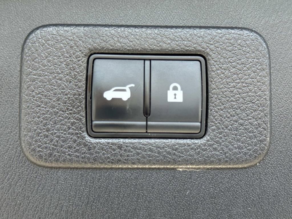 Certified 2024 Nissan Armada Platinum w/ Captain's Chairs Package image 13