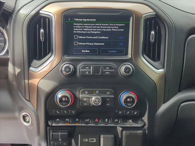 Used 2020 Chevrolet Silverado 1500 High Country w/ Technology Package image 11