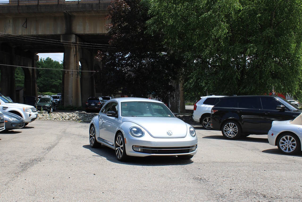 Used 2012 Volkswagen Beetle 2.0T FWD image 11