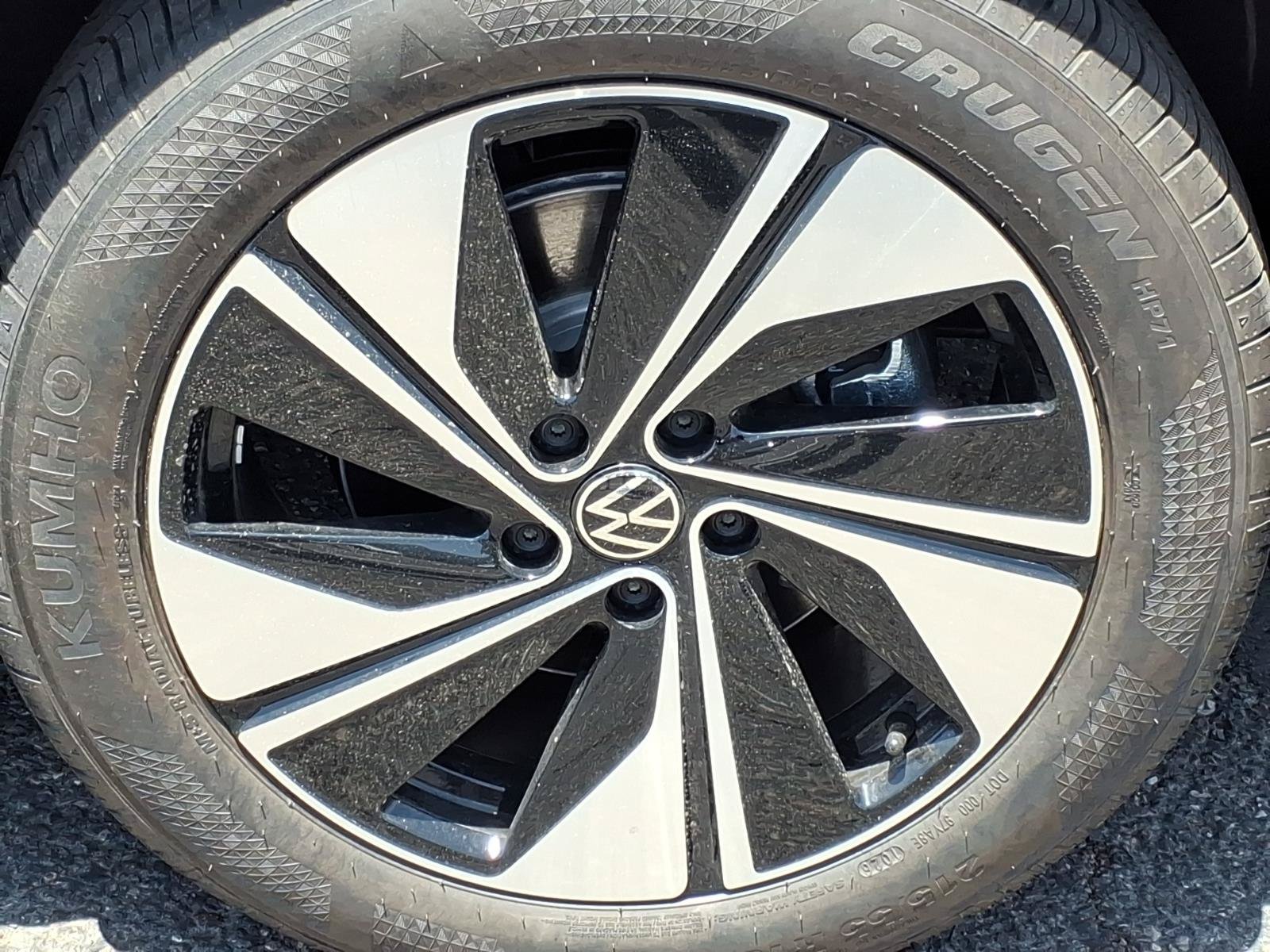 New 2026 Volkswagen Taos SE AWD/4WD image 7