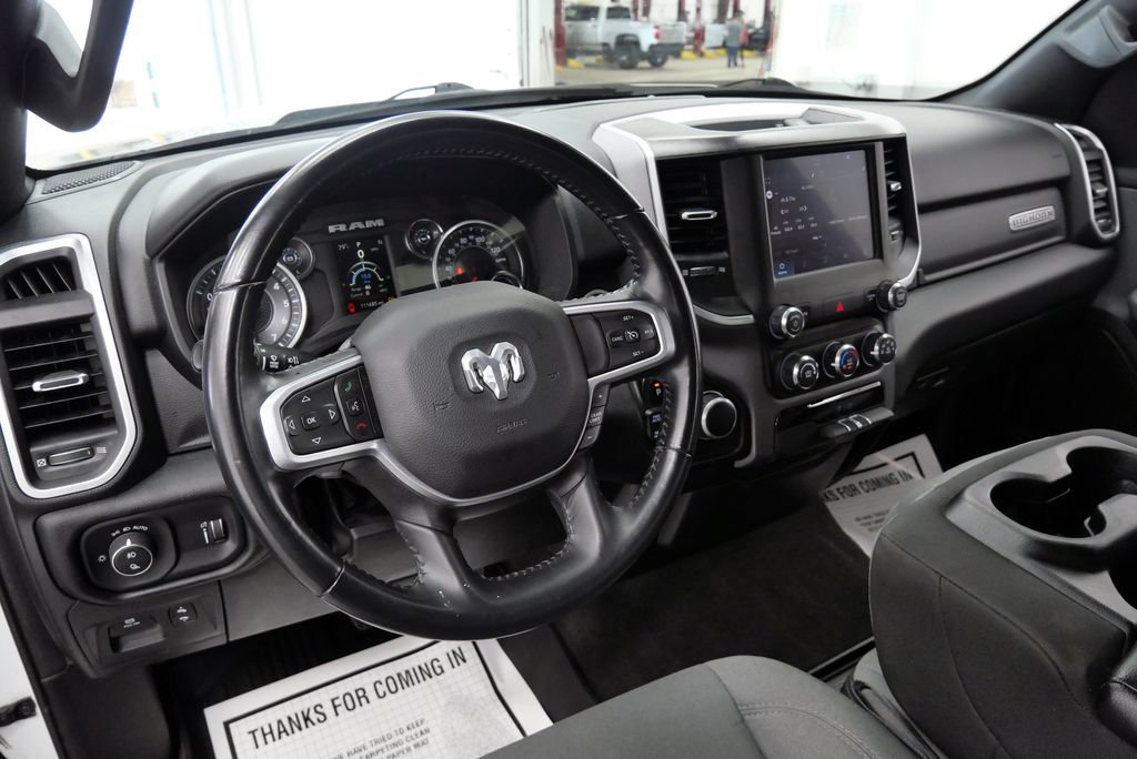 Used 2022 RAM 1500 Big Horn AWD/4WD image 12