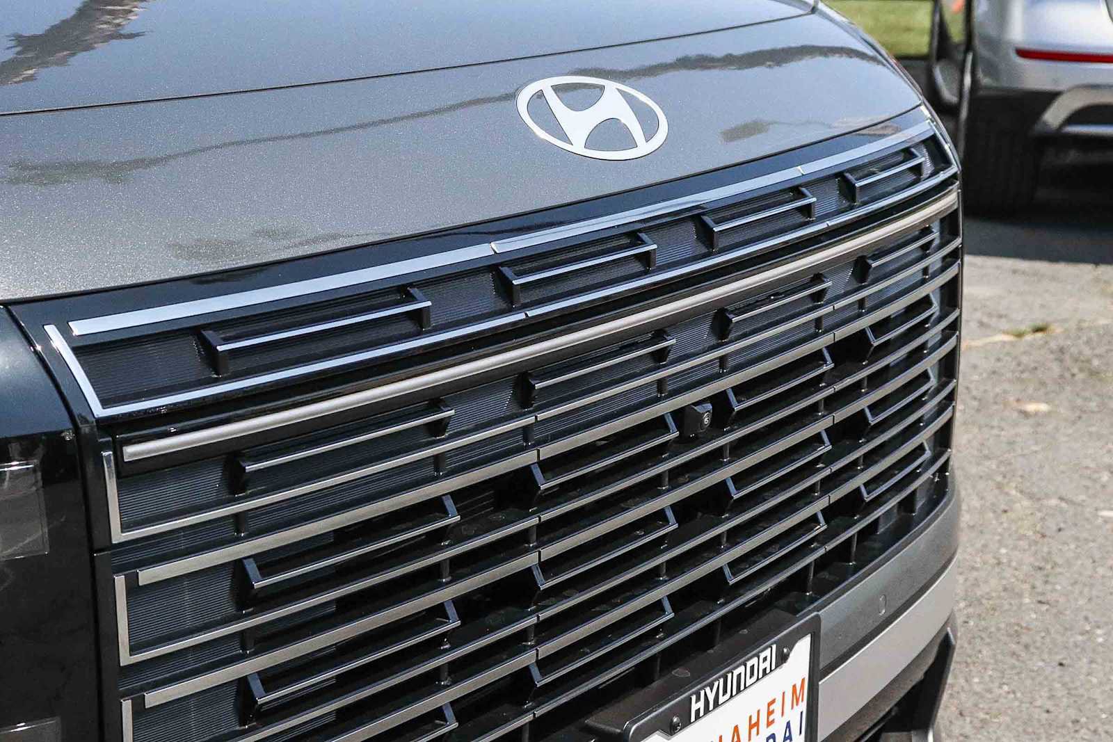 New 2027 Hyundai Palisade Limited FWD image 6