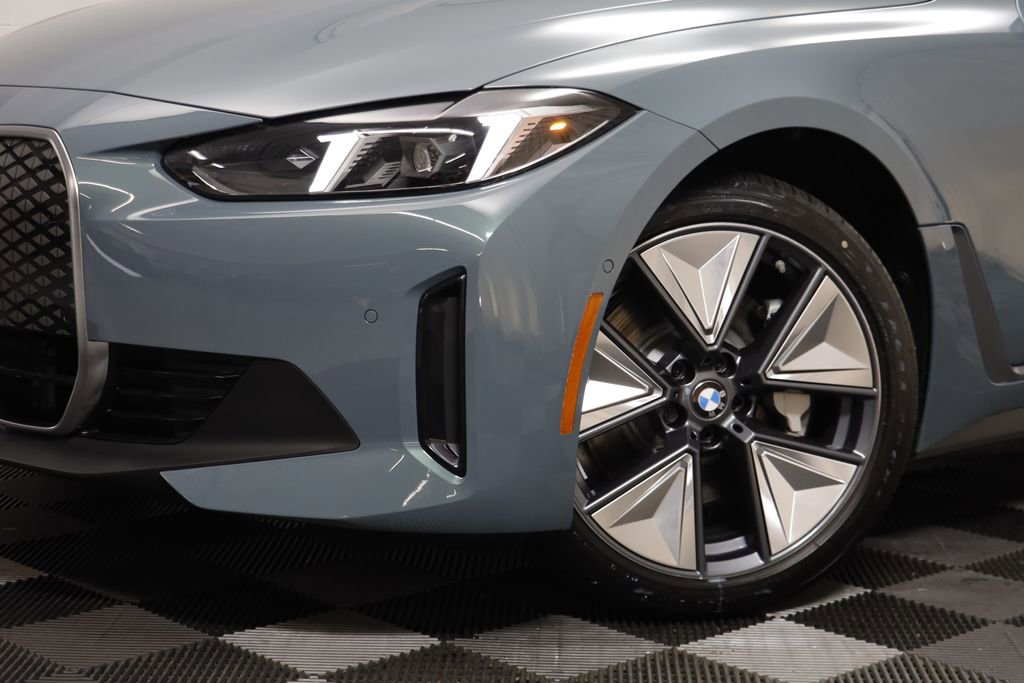 New 2026 BMW i4 xDrive40i w/ Premium Package AWD/4WD image 4