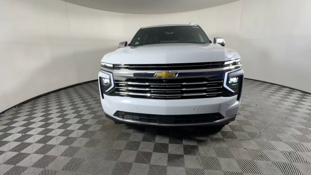 New 2026 Chevrolet Suburban Premier image 4