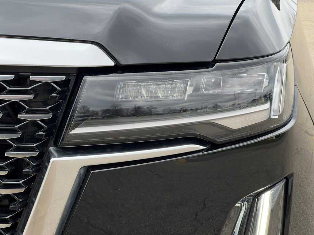 Used 2021 Cadillac Escalade Premium Luxury w/ Driver Assist Tech Package image 44