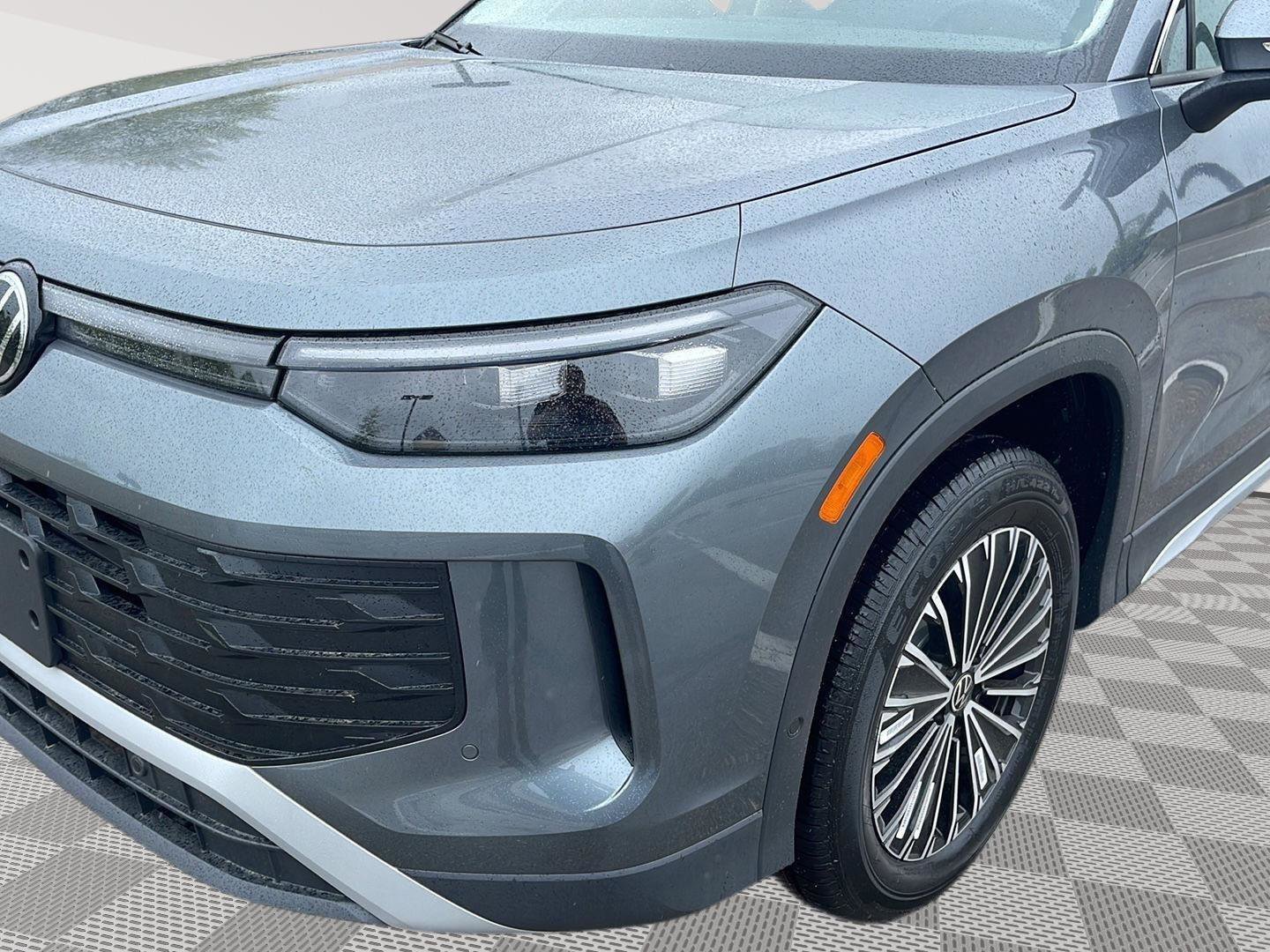 New 2026 Volkswagen Tiguan S AWD/4WD image 10