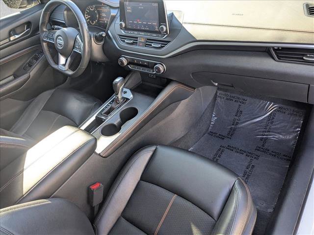Used 2022 Nissan Altima 2.5 SR image 21