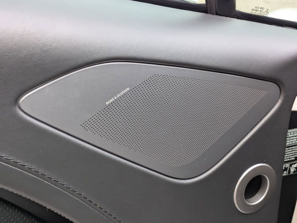 Used 2015 Aston Martin Rapide S image 14