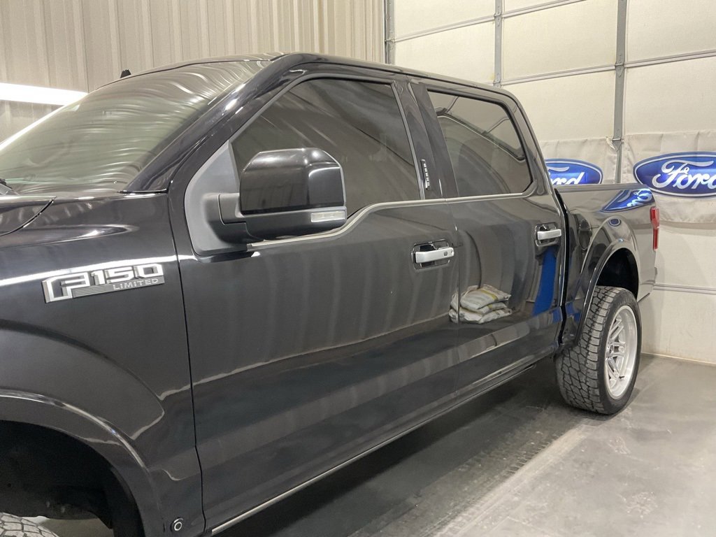 Used 2020 Ford F150 Limited w/ Trailer Tow Package image 5