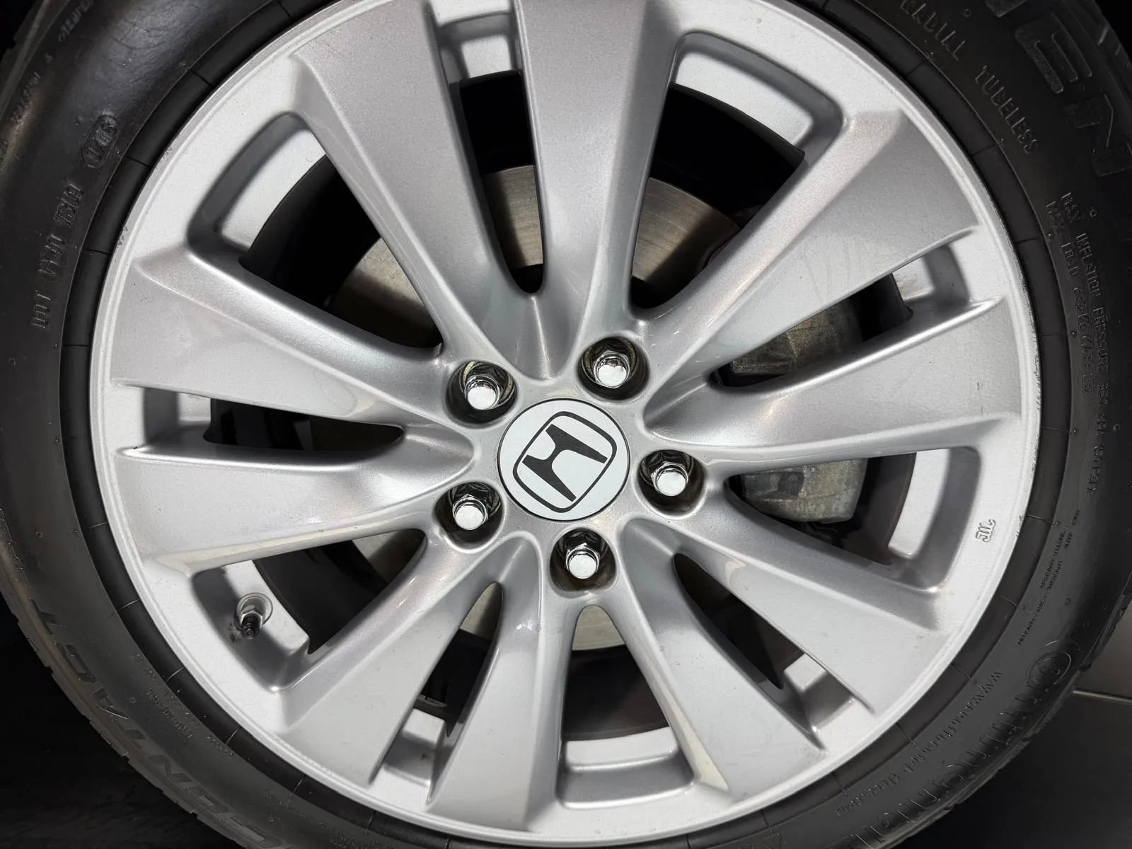 Used 2012 Honda Accord EX-L image 8
