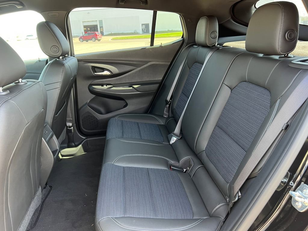 New 2025 Buick Envista Preferred w/ Convenience I Package FWD video 4