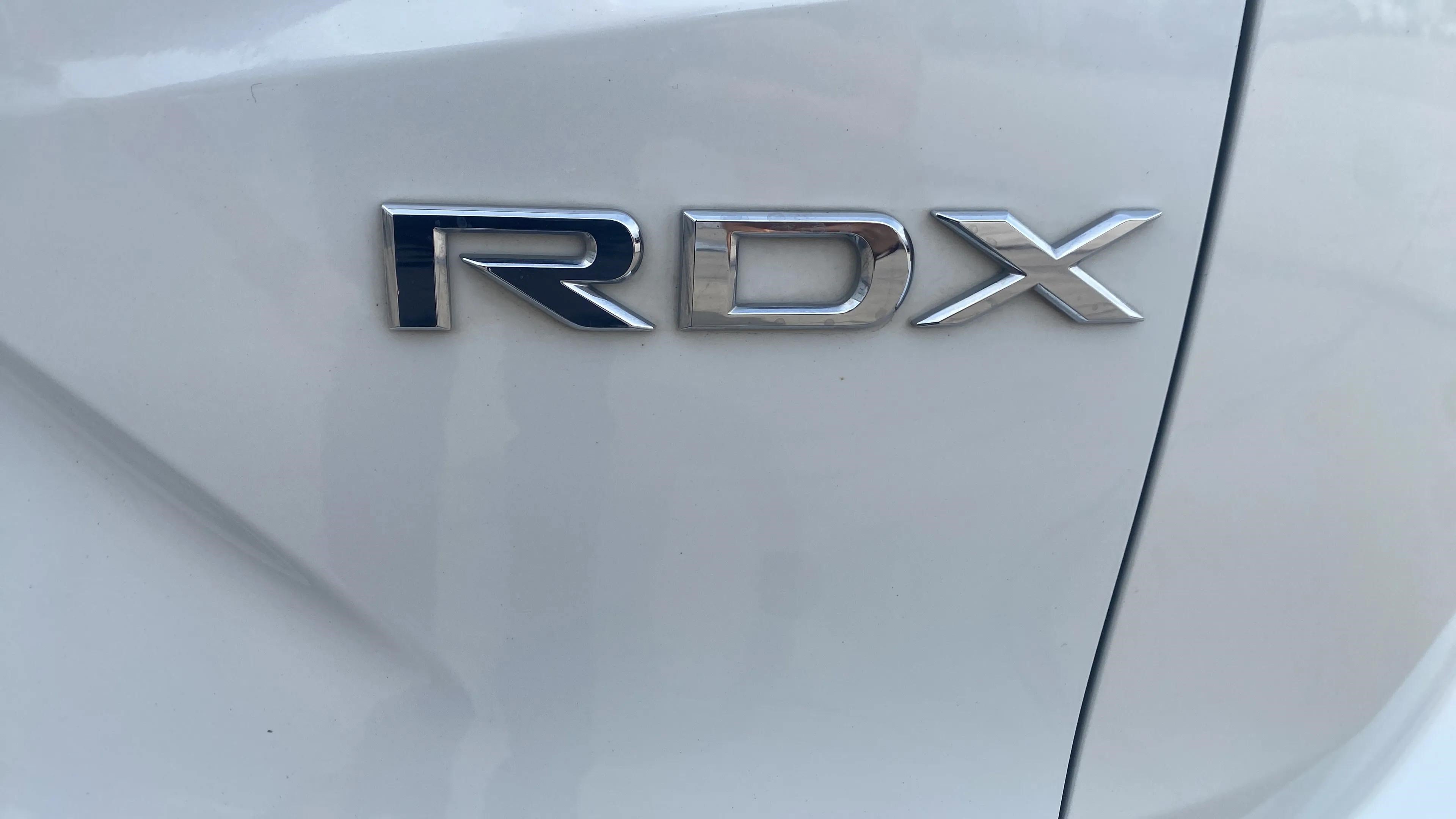 Used 2020 Acura RDX w/ Technology Package FWD image 18