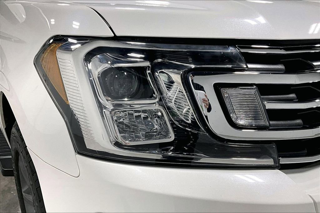 Used 2021 Ford Expedition XLT image 39