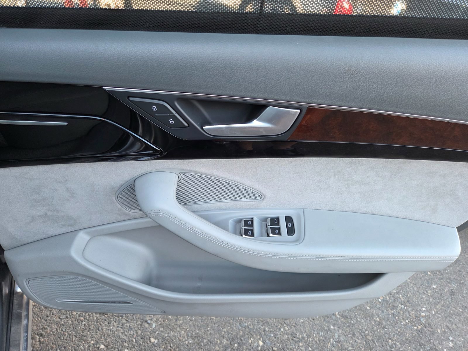 Used 2014 Audi A8 L 3.0T w/ Premium Package image 12