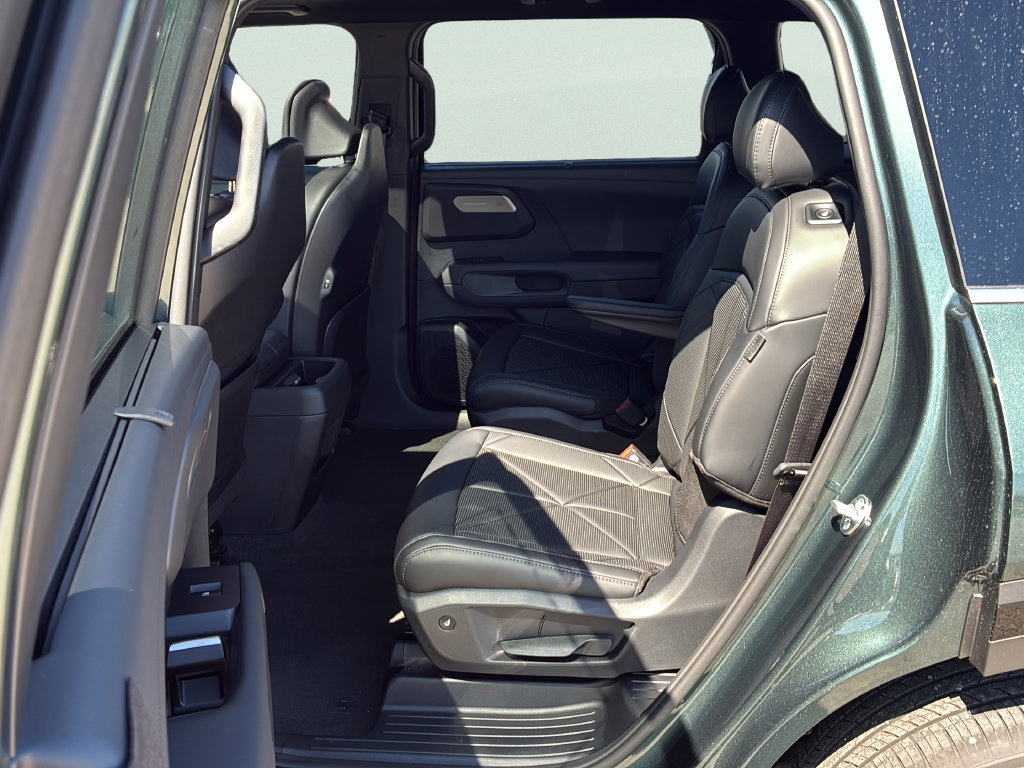 New 2027 Kia Telluride EX FWD image 17