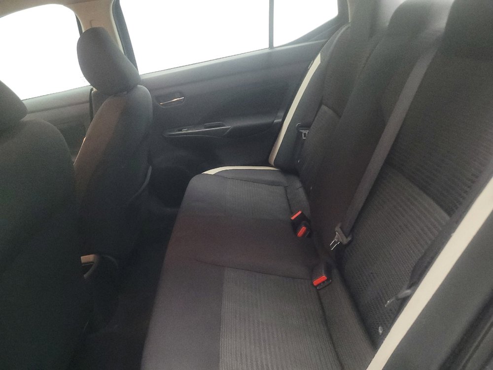 Used 2021 Nissan Versa SV FWD image 18
