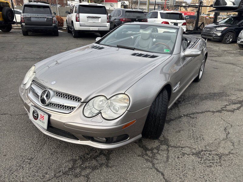 Used 2005 Mercedes-Benz SL 500 image 4