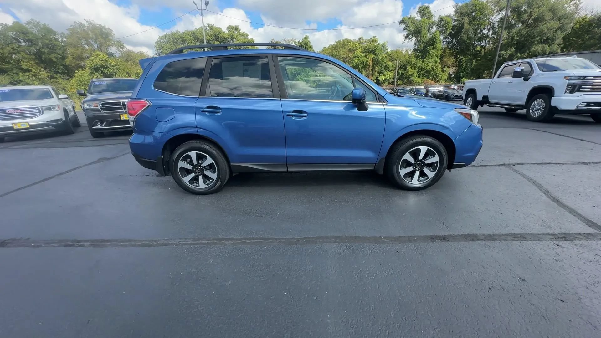 Used 2017 Subaru Forester 2.5i Limited AWD/4WD image 11