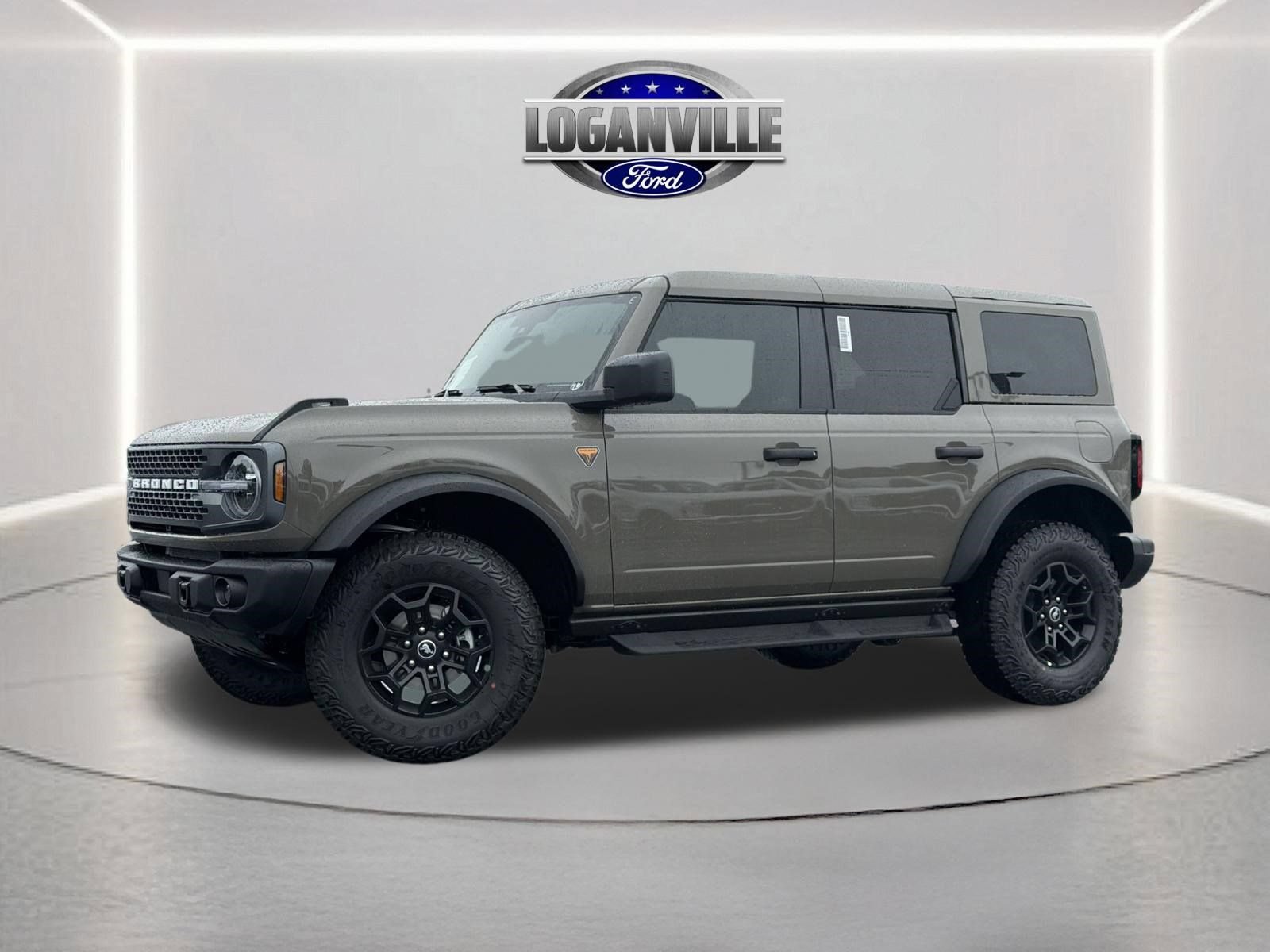 New 2026 Ford Bronco Badlands AWD/4WD image 1