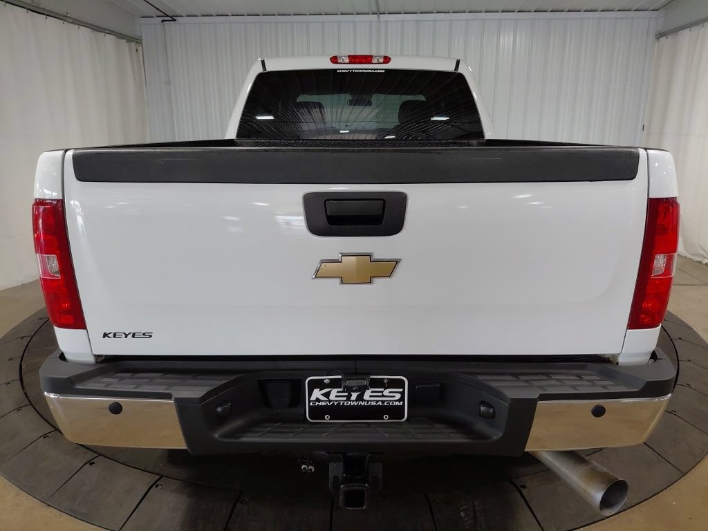 Used 2008 Chevrolet Silverado 2500 W/T AWD/4WD image 7