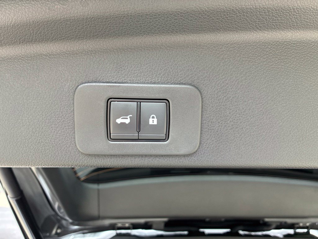 Certified 2025 Nissan Murano SL w/ Cargo Package AWD/4WD image 15