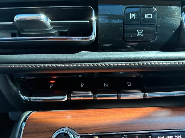 Used 2020 Lincoln Aviator Reserve w/ Equipment Group 201A image 33