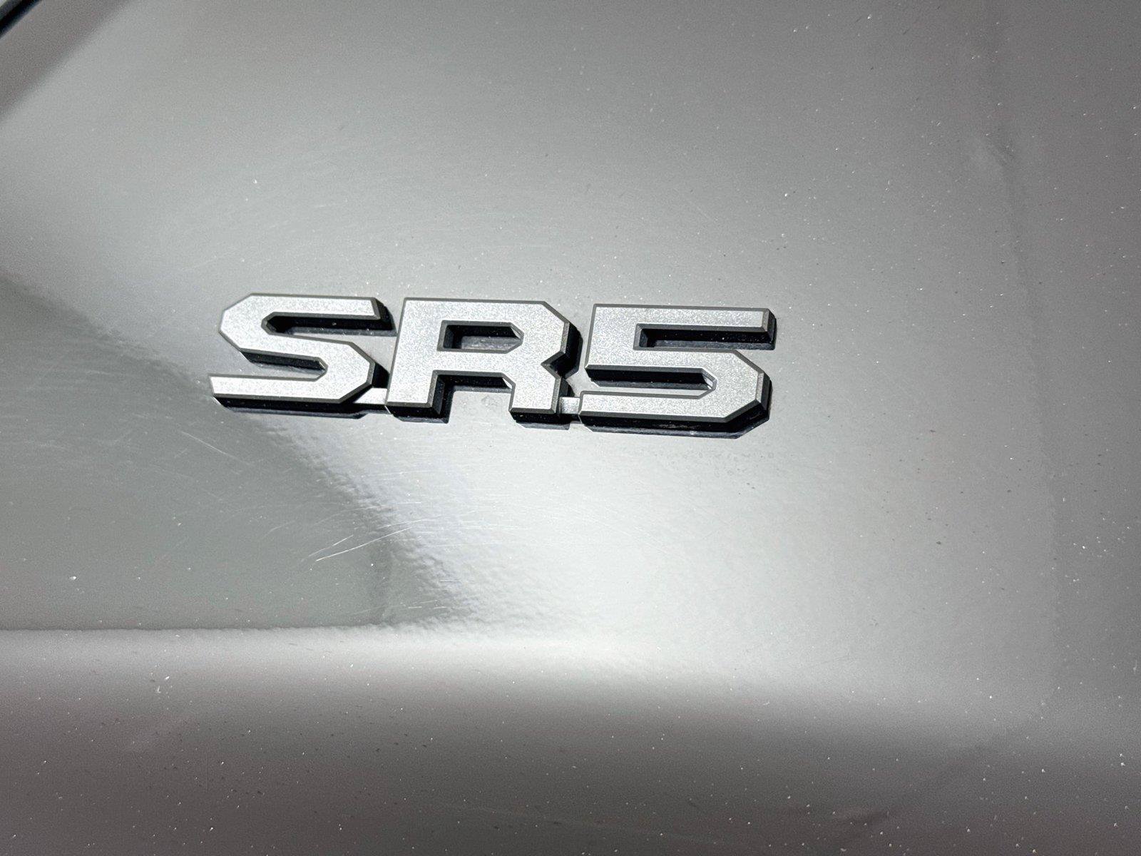 Certified 2025 Toyota 4Runner SR5 AWD/4WD image 14