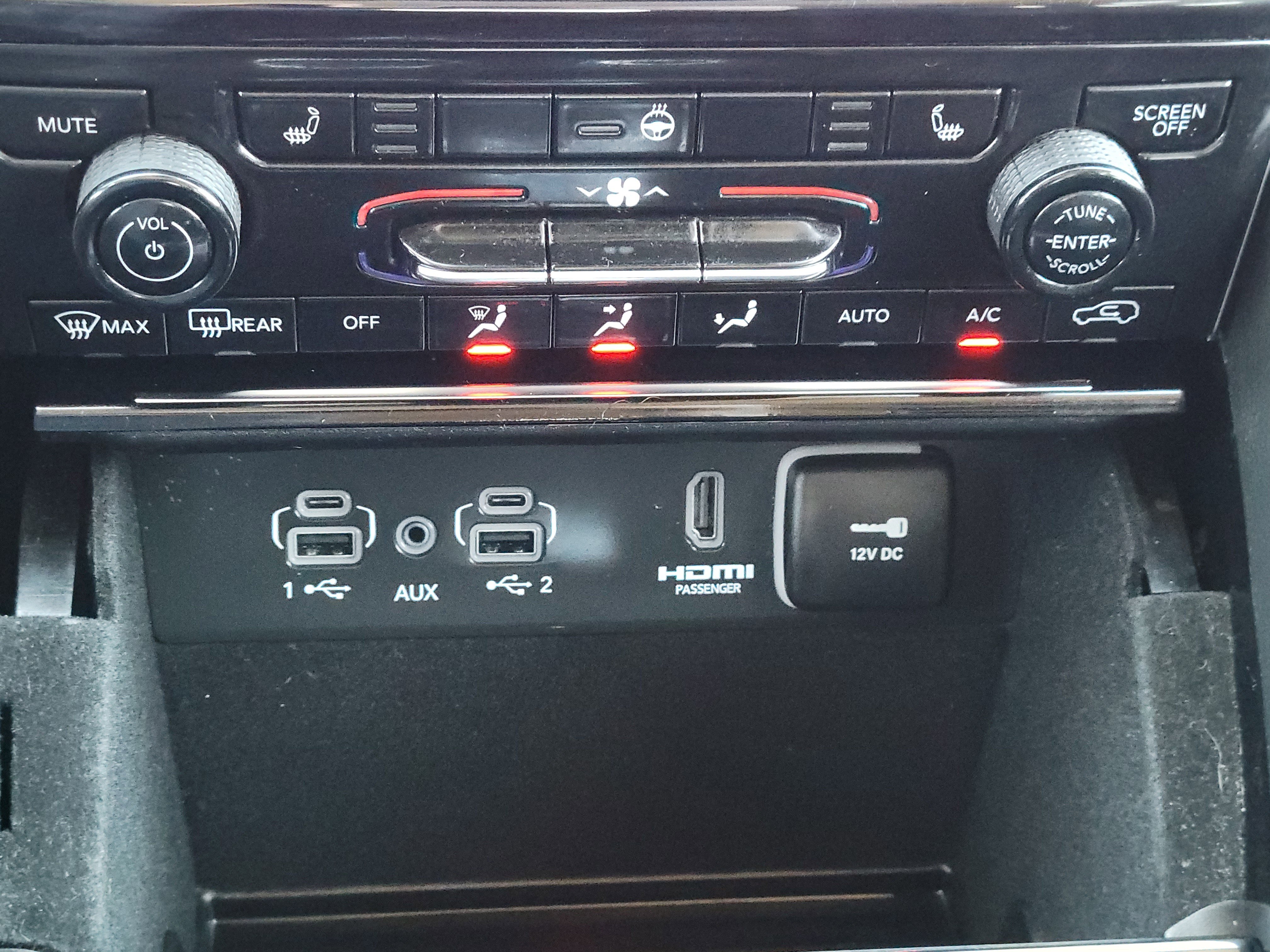 Used 2022 Jeep Grand Cherokee Limited image 22