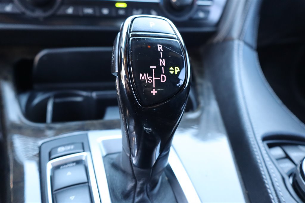 Used 2015 BMW 650i Convertible RWD image 44