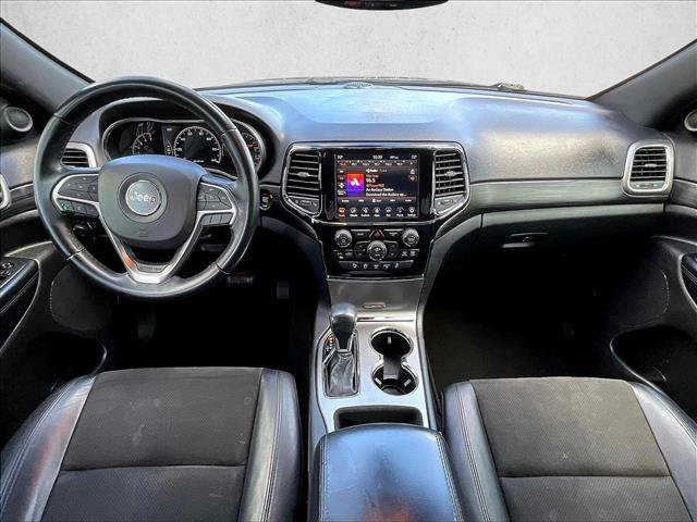 Certified 2020 Jeep Grand Cherokee Laredo w/ Laredo X Package RWD image 16