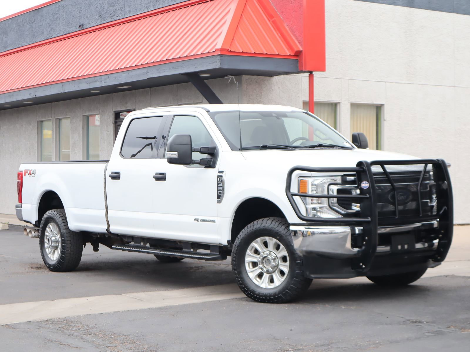Used 2022 Ford F350 XLT w/ FX4 Off-Road Package AWD/4WD image 2