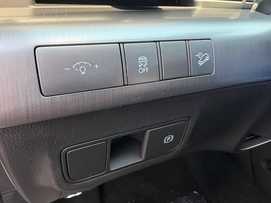 New 2026 Hyundai Kona SEL Premium FWD image 13