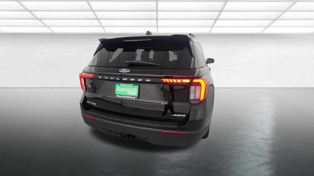 New 2026 Ford Explorer Active AWD/4WD image 7