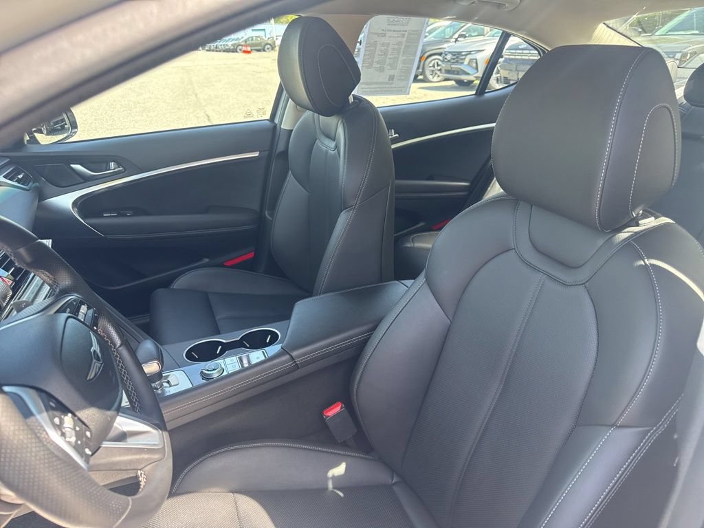 Used 2025 Genesis G70 2.5T AWD/4WD image 21