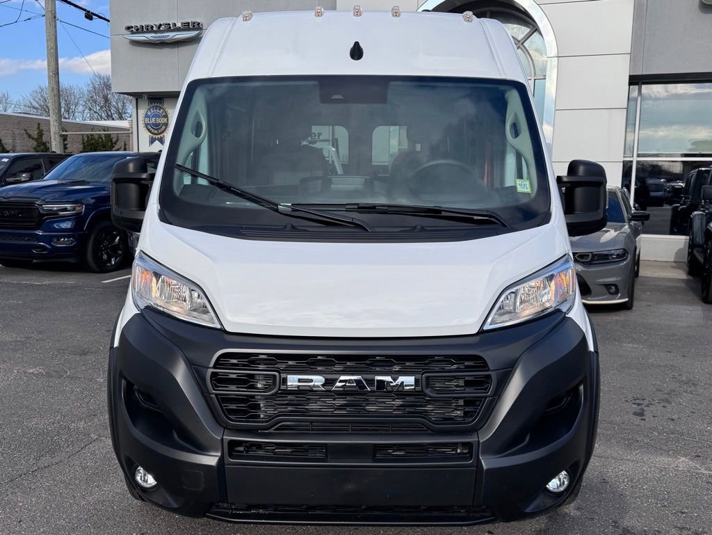 Used 2025 RAM ProMaster 2500 w/ Convenience Group FWD image 2