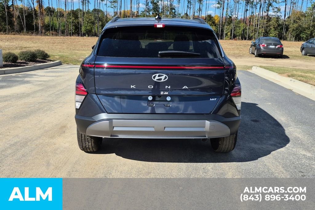 Used 2026 Hyundai Kona SEL Premium image 6