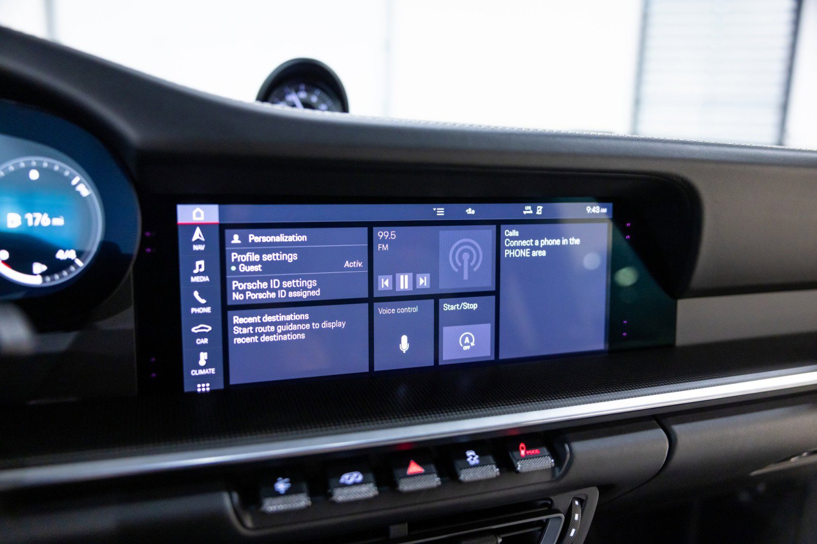 Used 2021 Porsche 911 Turbo S image 45