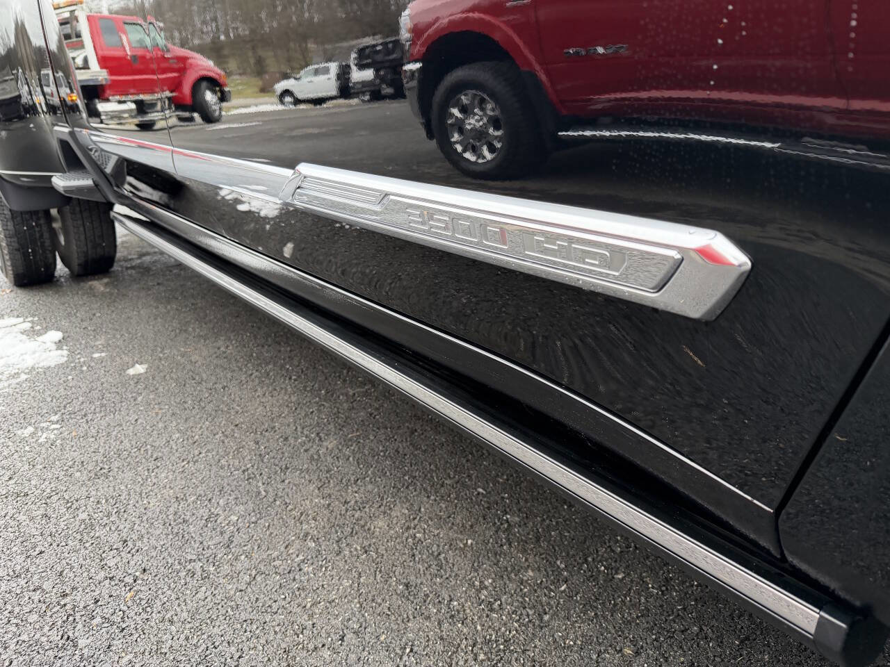 Used 2024 Chevrolet Silverado 3500 High Country w/ High Country Premium Package image 20