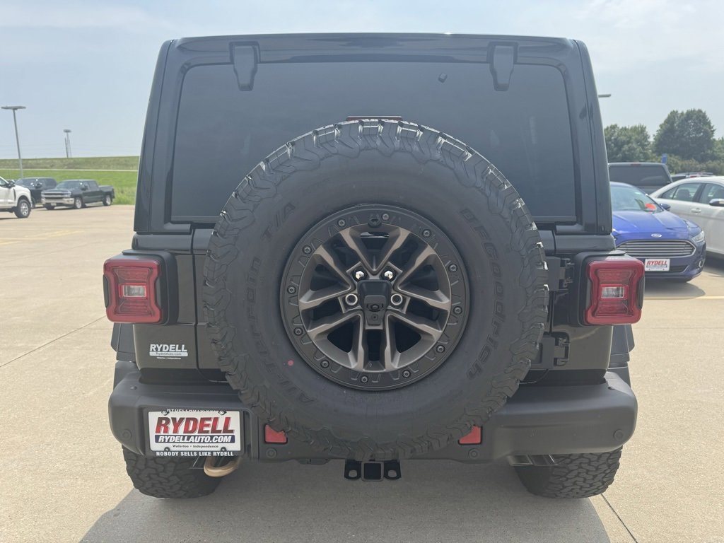 New 2025 Jeep Wrangler Unlimited Rubicon 392 image 12