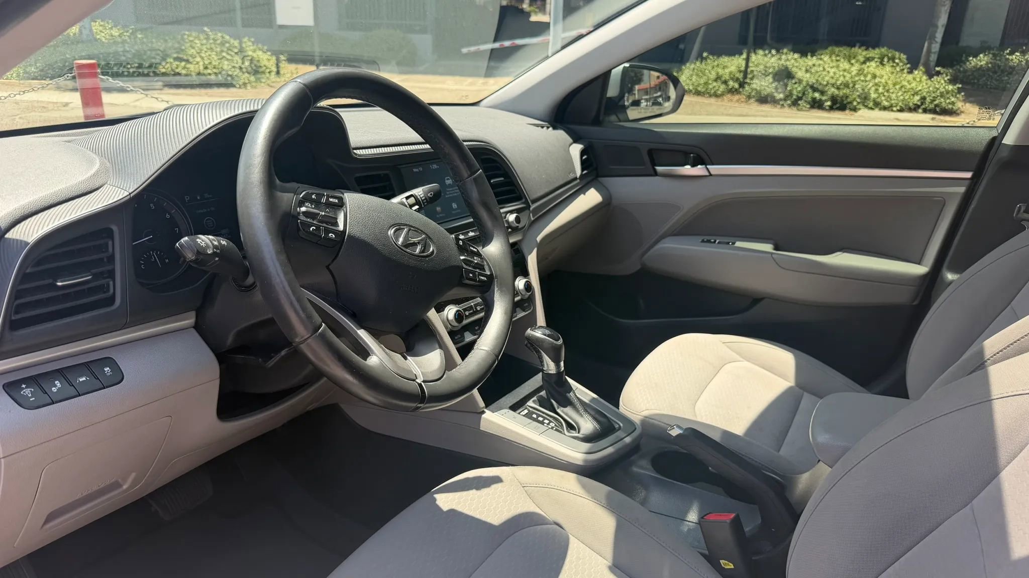 Used 2019 Hyundai Elantra Value Edition FWD image 10