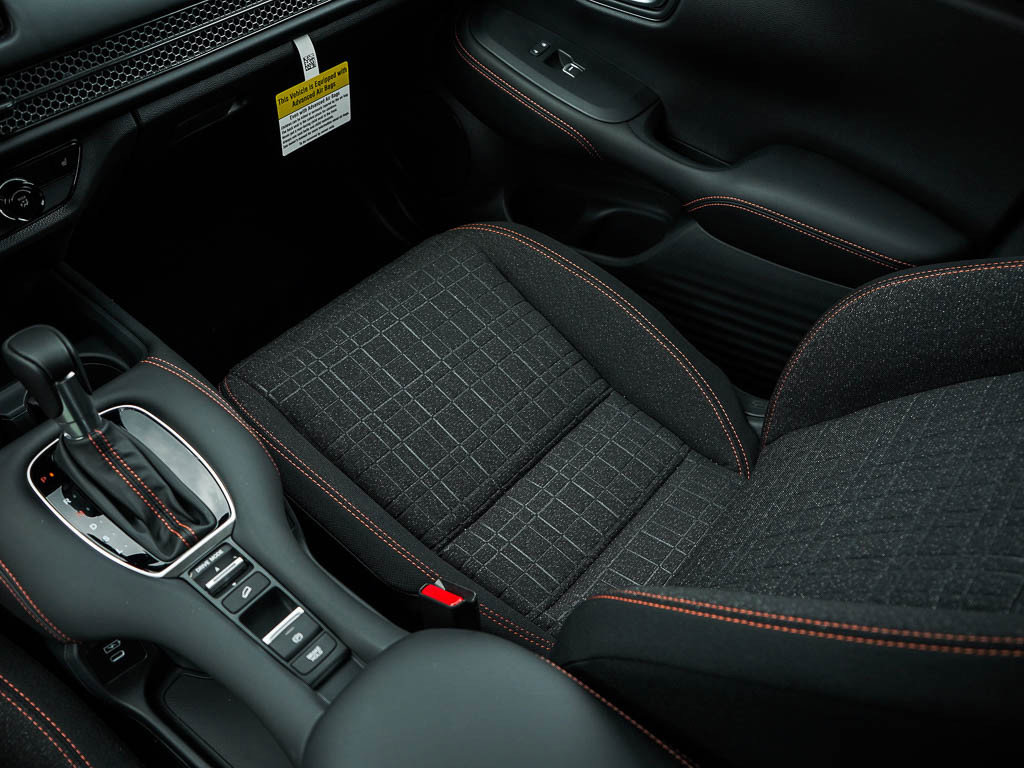 New 2026 Honda HR-V Sport image 24