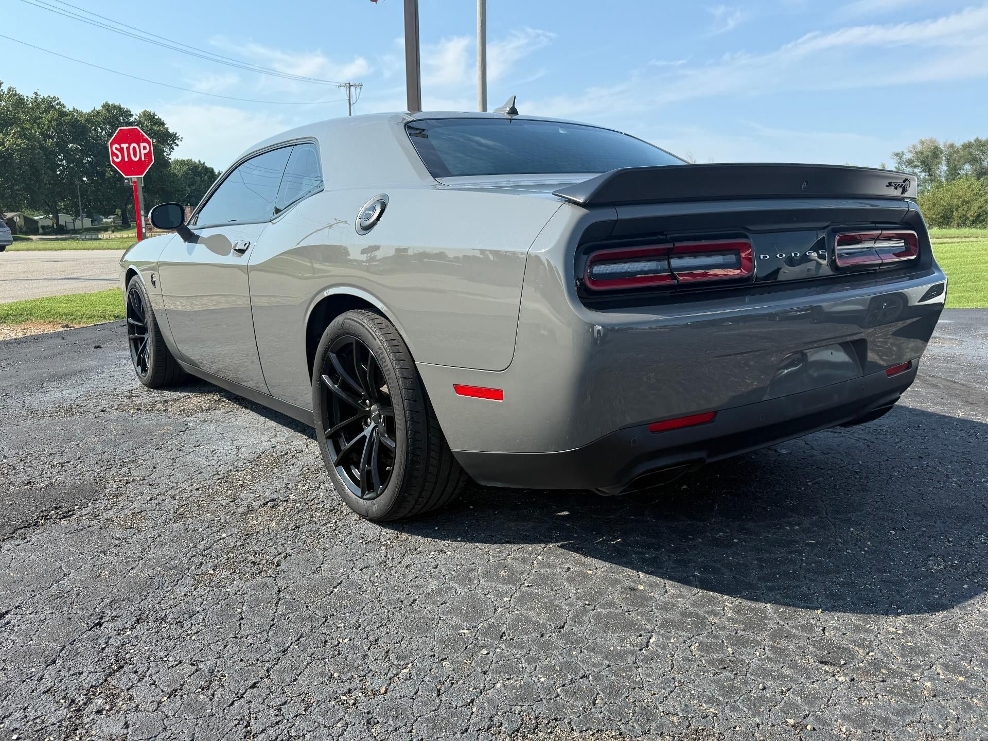 Used 2023 Dodge Challenger SRT Hellcat RWD image 3